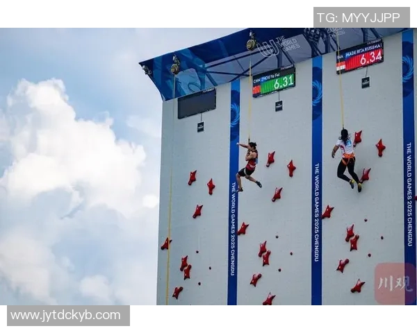 西安攀岩队在全国攀岩比赛中荣获第八名的精彩表现分析